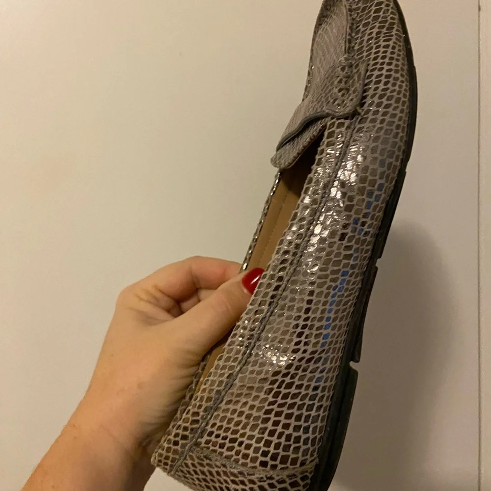Vionic Women's Metallic Snakeskin Loafers - Picture 2 of 4